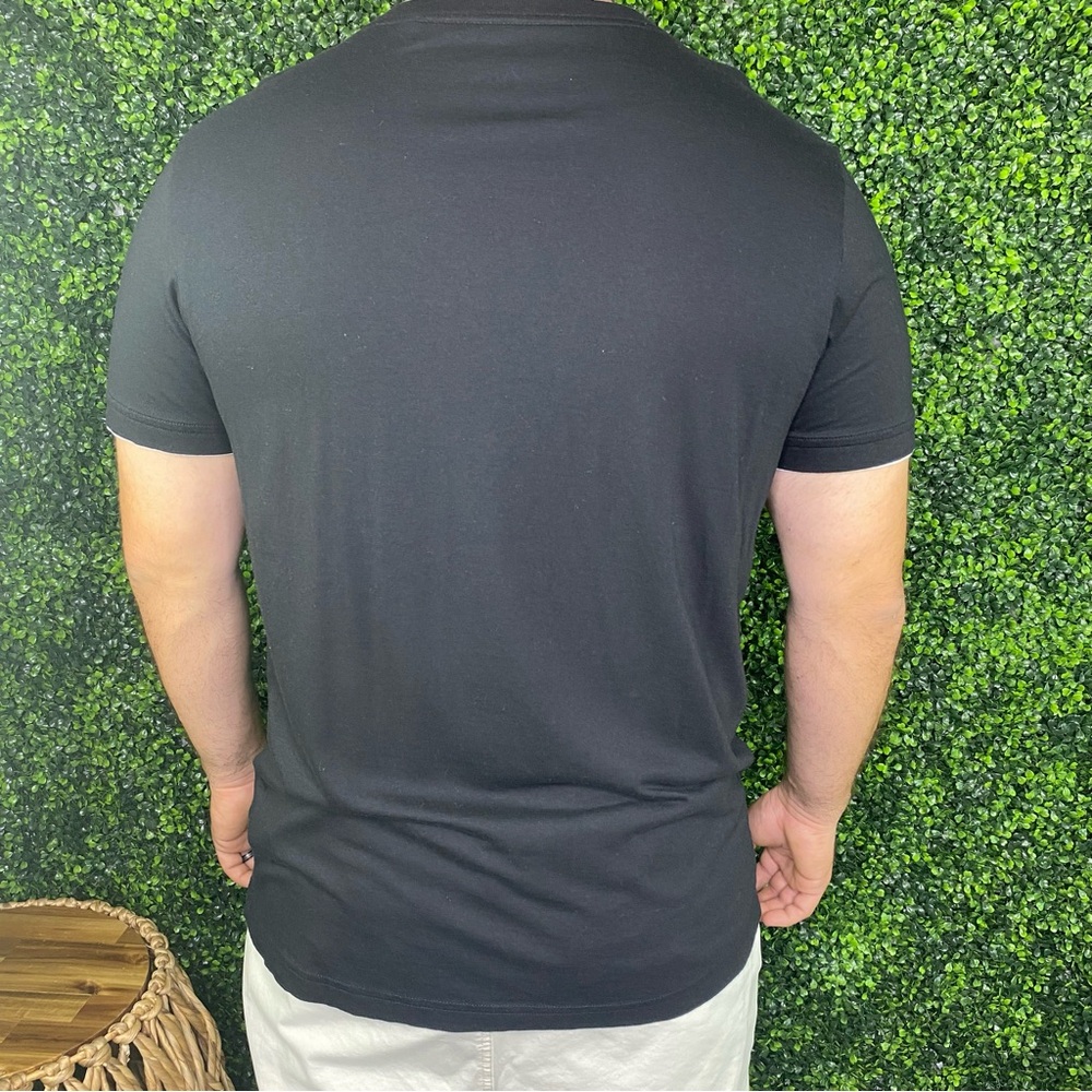 Guess Black Short Sleeve‎ V-Neck Tee nwot - Picture 4 of 5